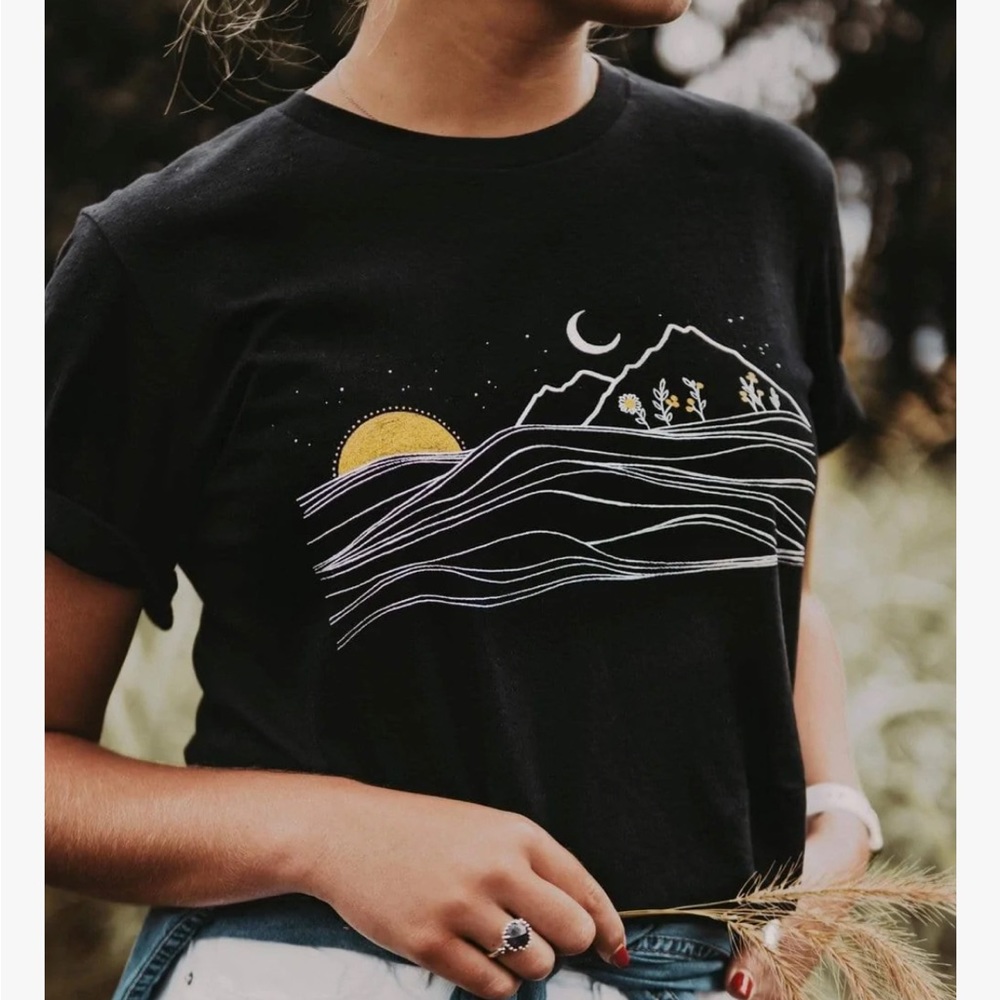 2 Serengetee short sleeve shirts